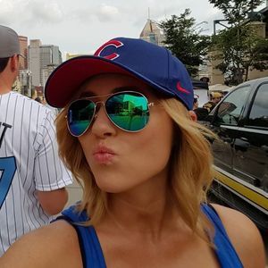 Meet your Posher, Diana